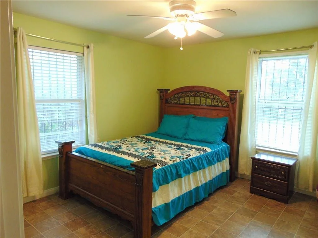 Photo of 6901 Blessing Ave