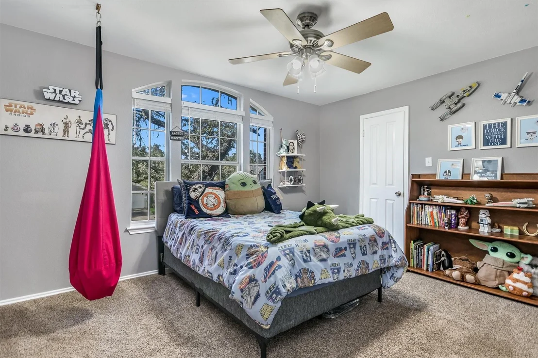 Photo of 8529 Axis DR