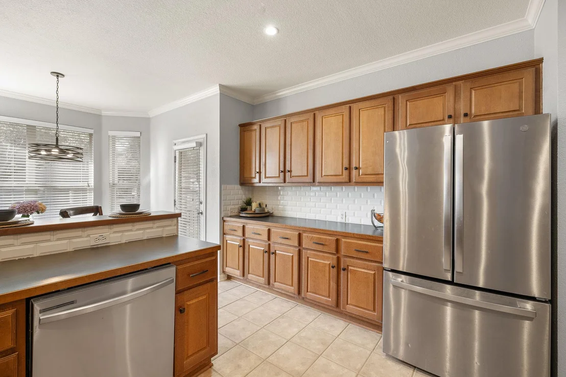 Photo of 3936 Lord Byron CIR