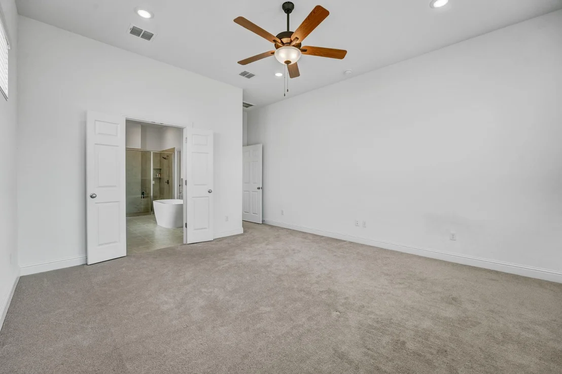 Photo of 4225 BASILONE DR
