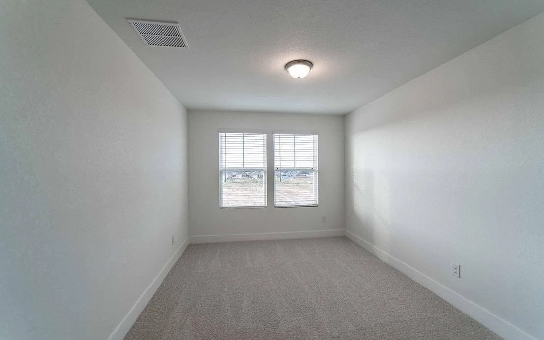 Photo of 117 Cougar Hill DR