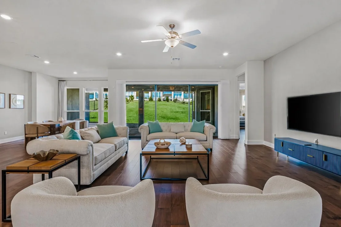 Photo of 921 Trevi Fontana DR