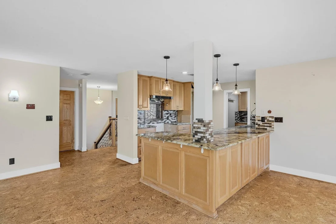 Photo of 2204 Spring Creek DR