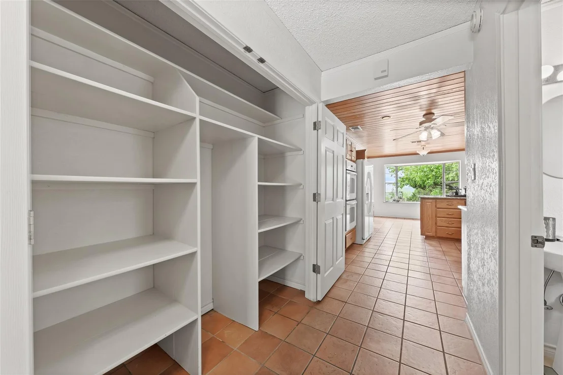 Photo of 11105 Highview DR