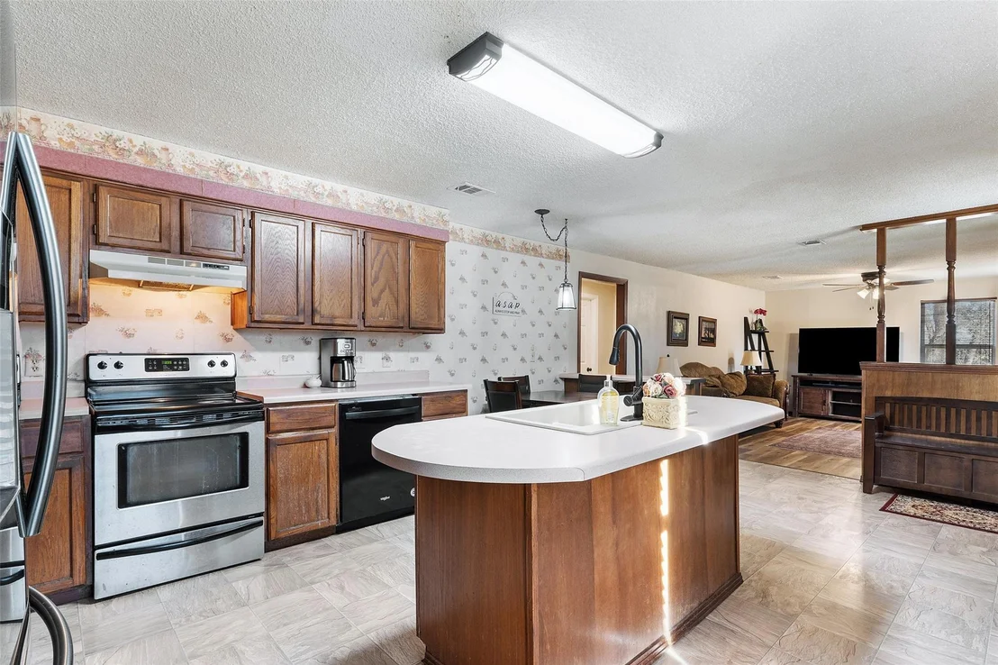 Photo of 184 Farris LN