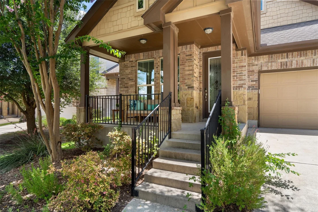 Photo of 1128 Clearwing CIR