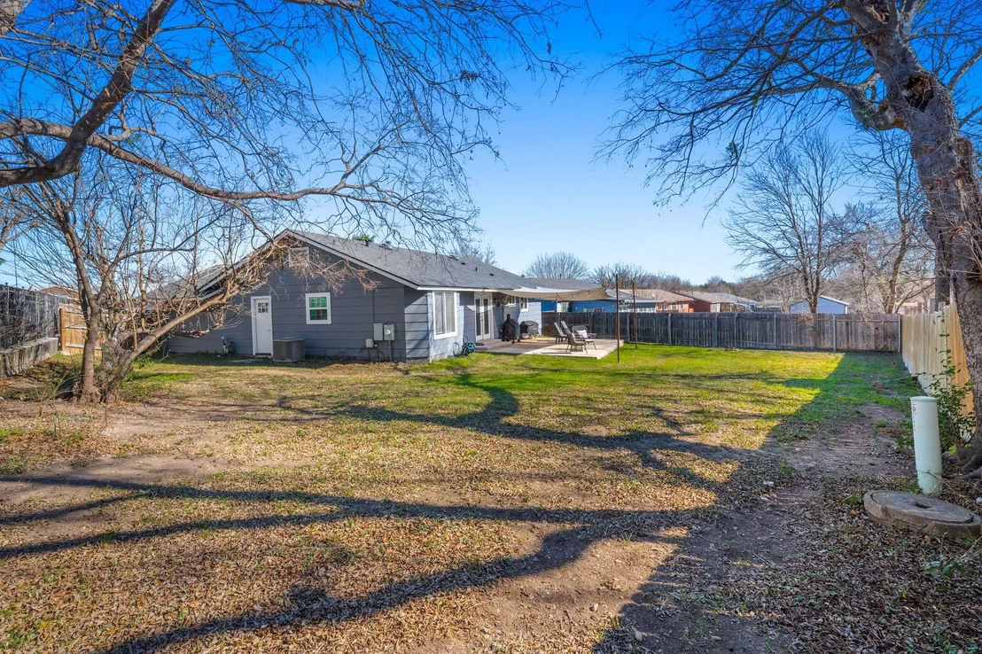 Photo of 6305 Craigwood CIR