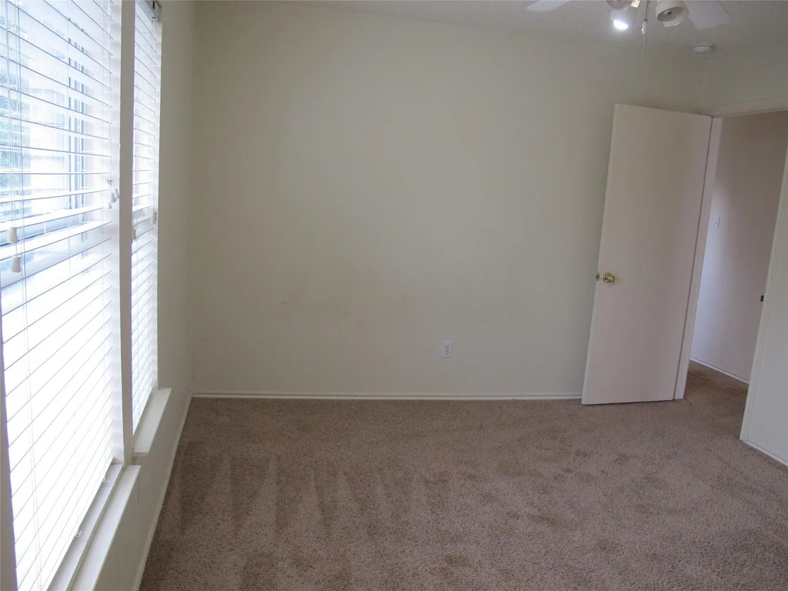 Photo of 2011 Jasper LN