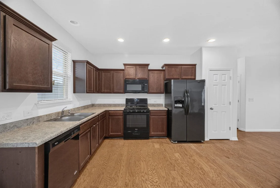 Photo of 430 Twisted Oaks LN