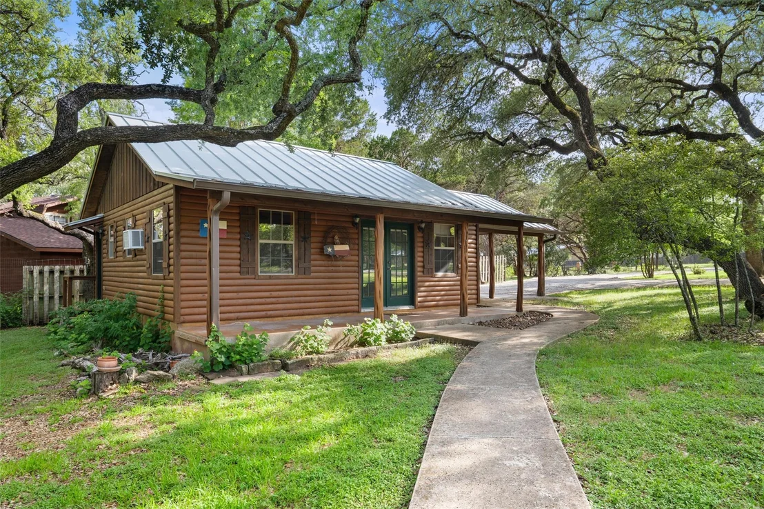 Photo of 301 Wilson Creek CIR
