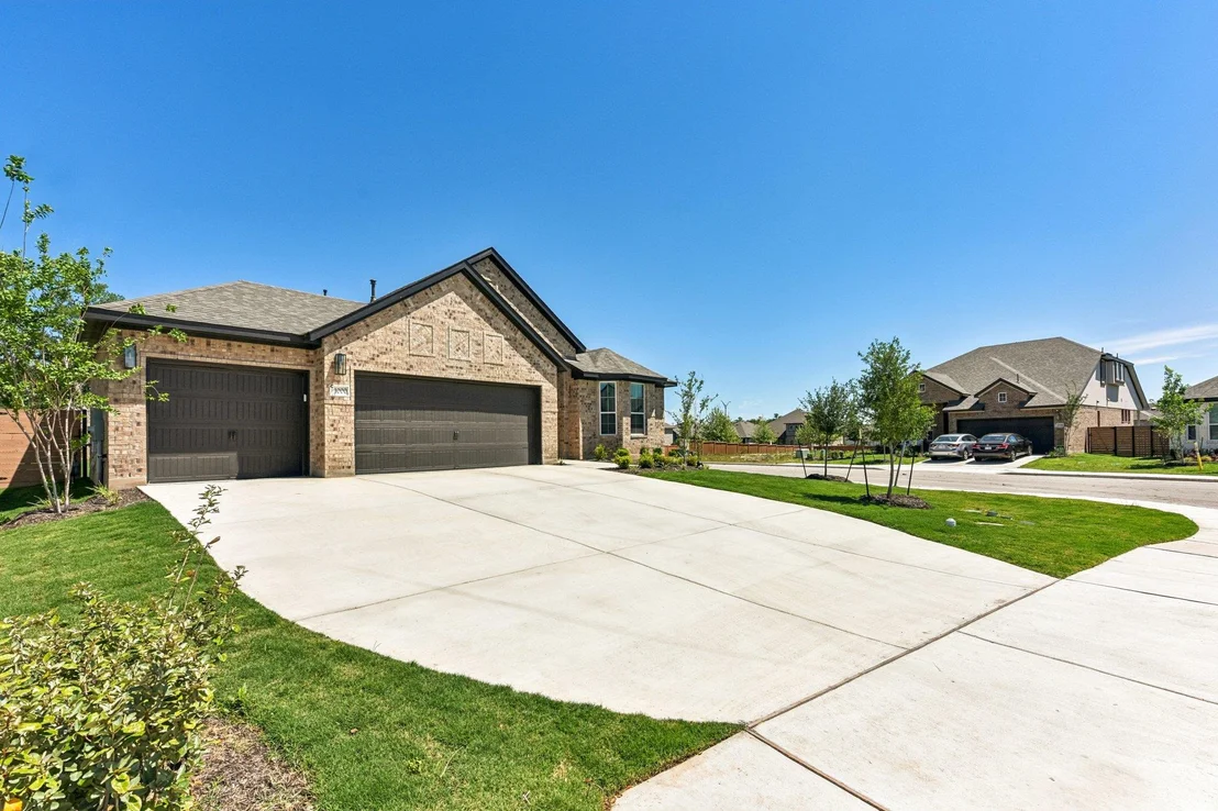 Photo of 1000 Rollingwood TRL