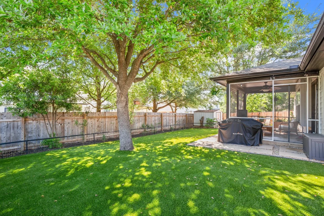 Photo of 3400 Lynnbrook DR