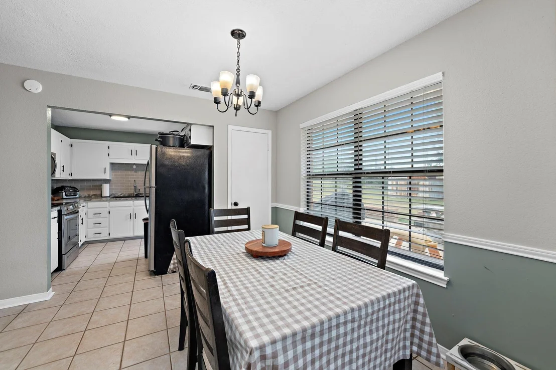 Photo of 2621 Phyllis DR