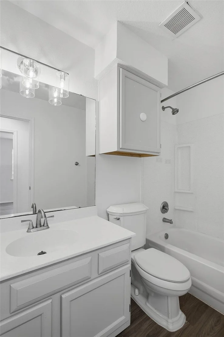 Photo of 1206 Garden Path DR