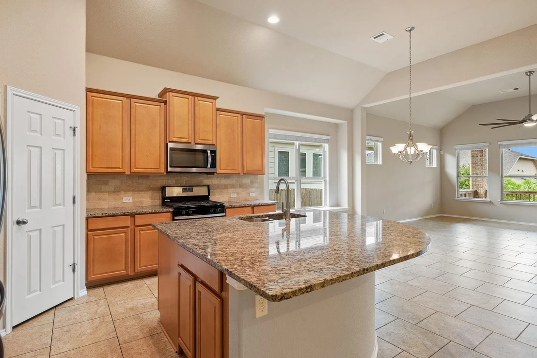 Photo of 536 Peregrine WAY