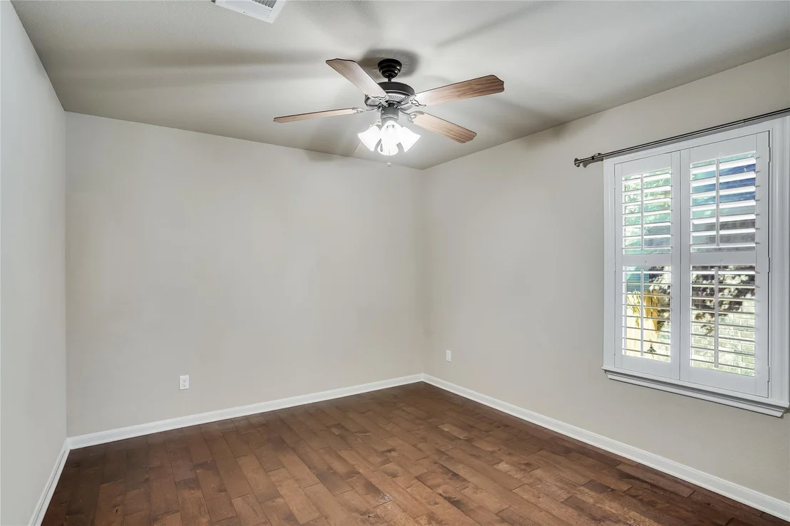 Photo of 140 Grapevine CT