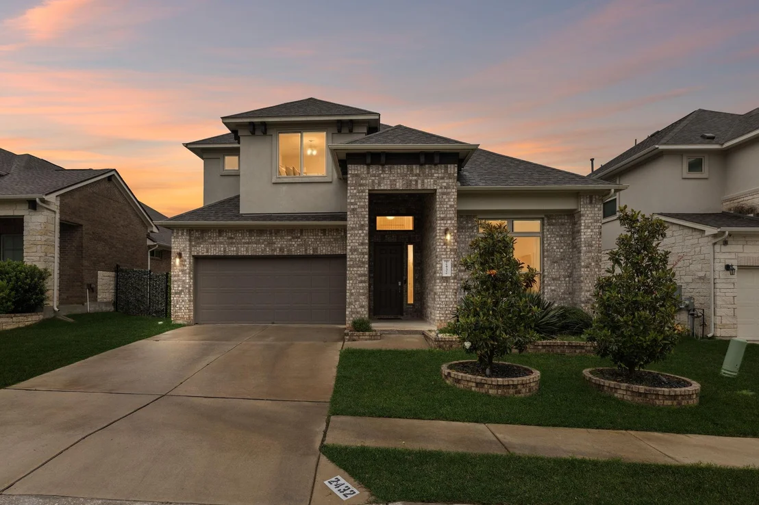 Photo of 2432 Soprano WAY