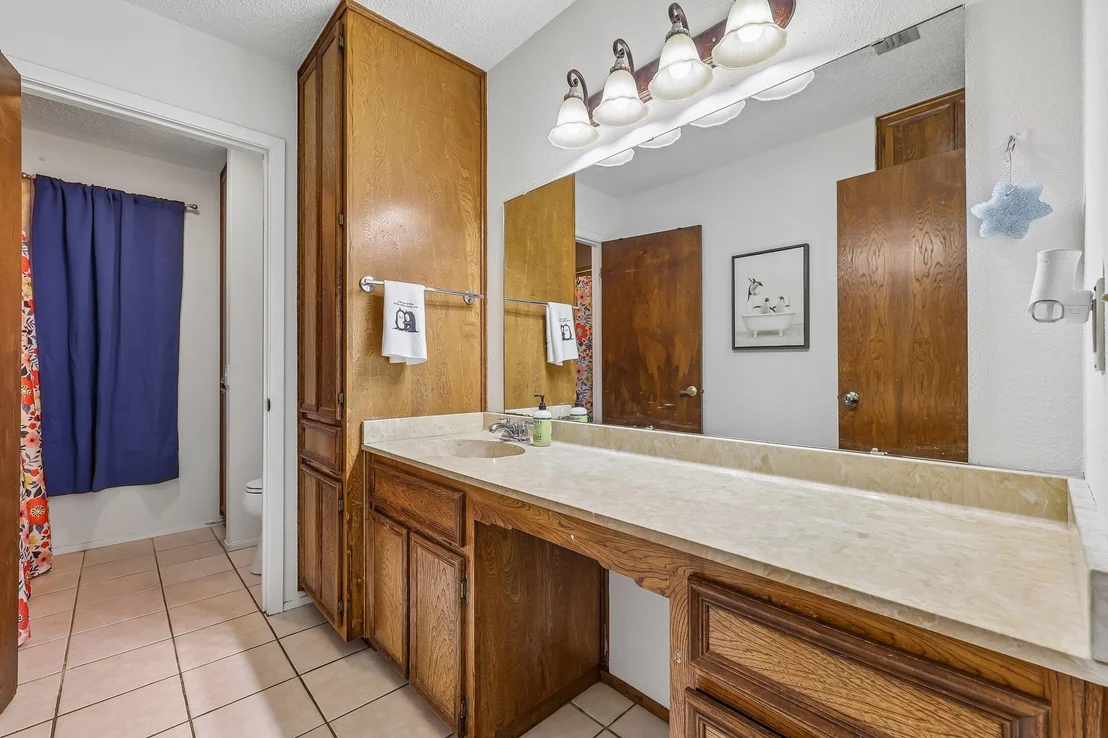 Photo of 504 Perkins ST