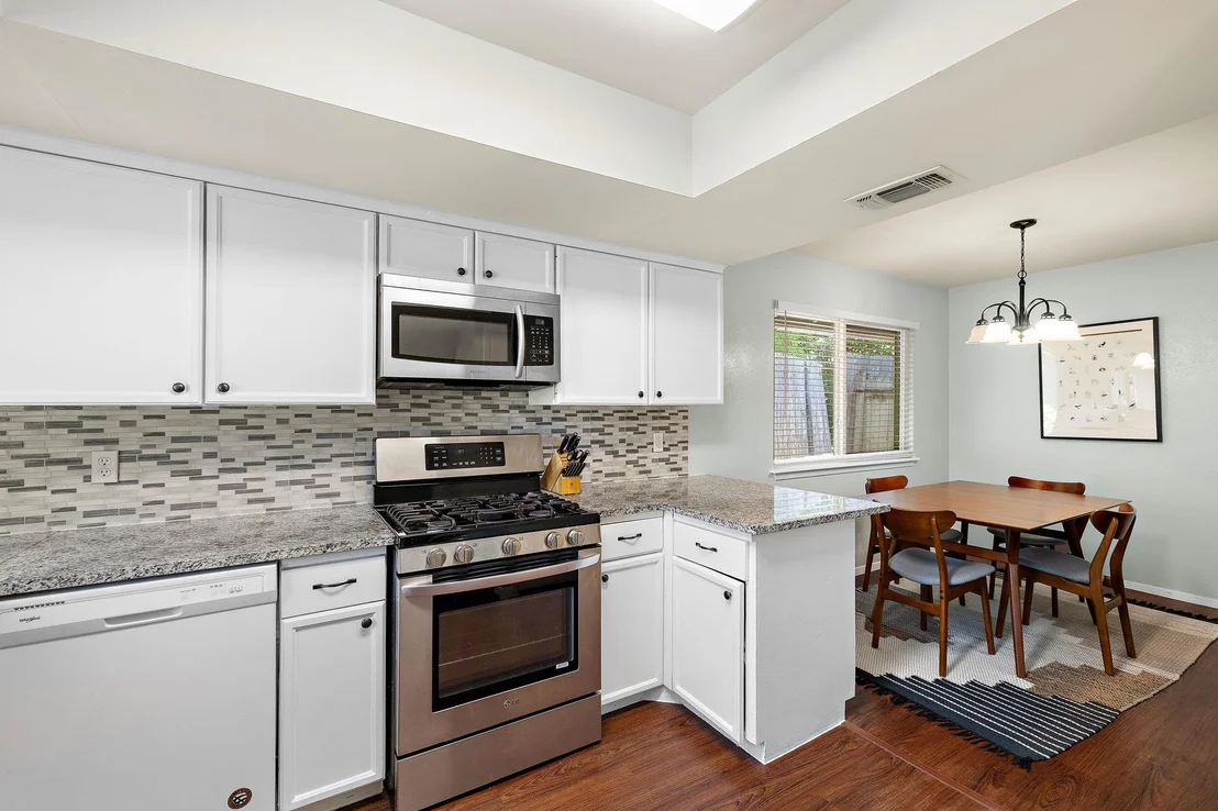 Photo of 1408 Brighton LN