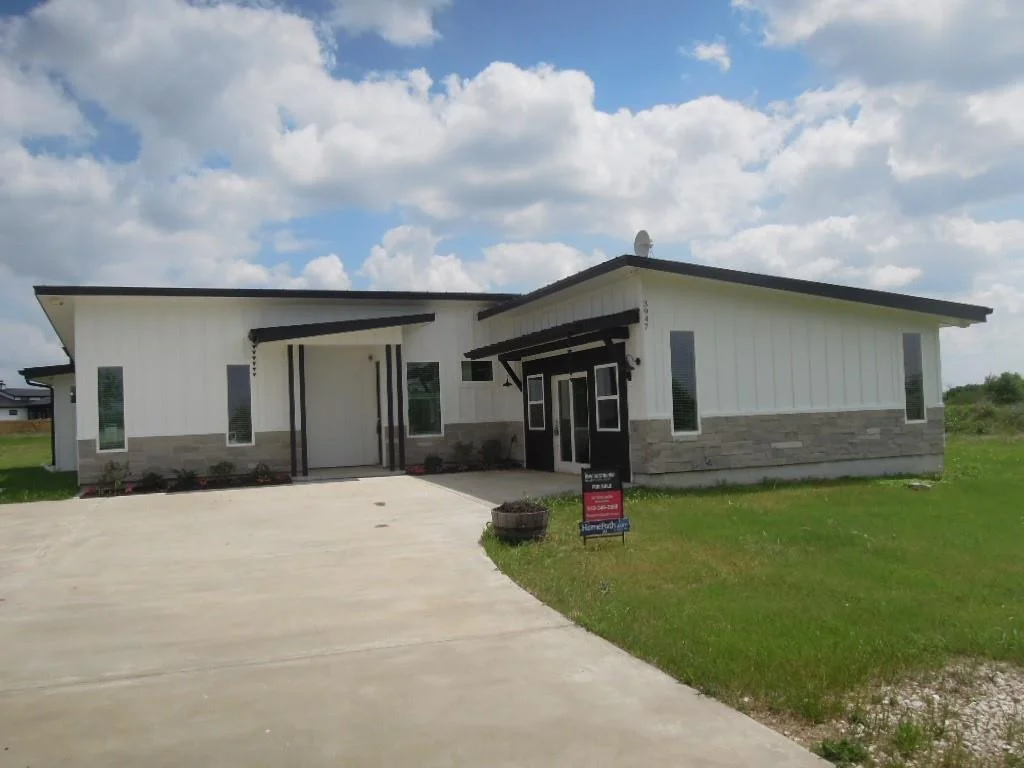 Photo of 3947 County Road 210