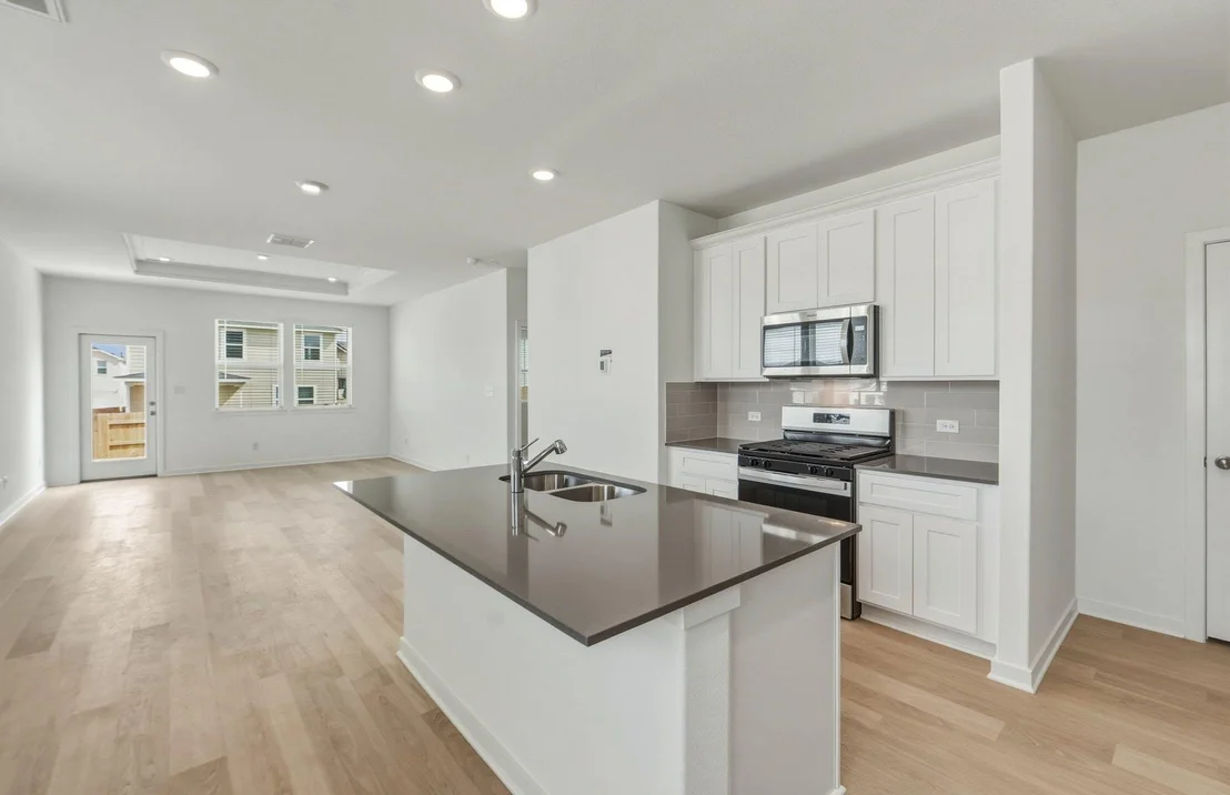 Photo of 664 Rubber Tree WAY