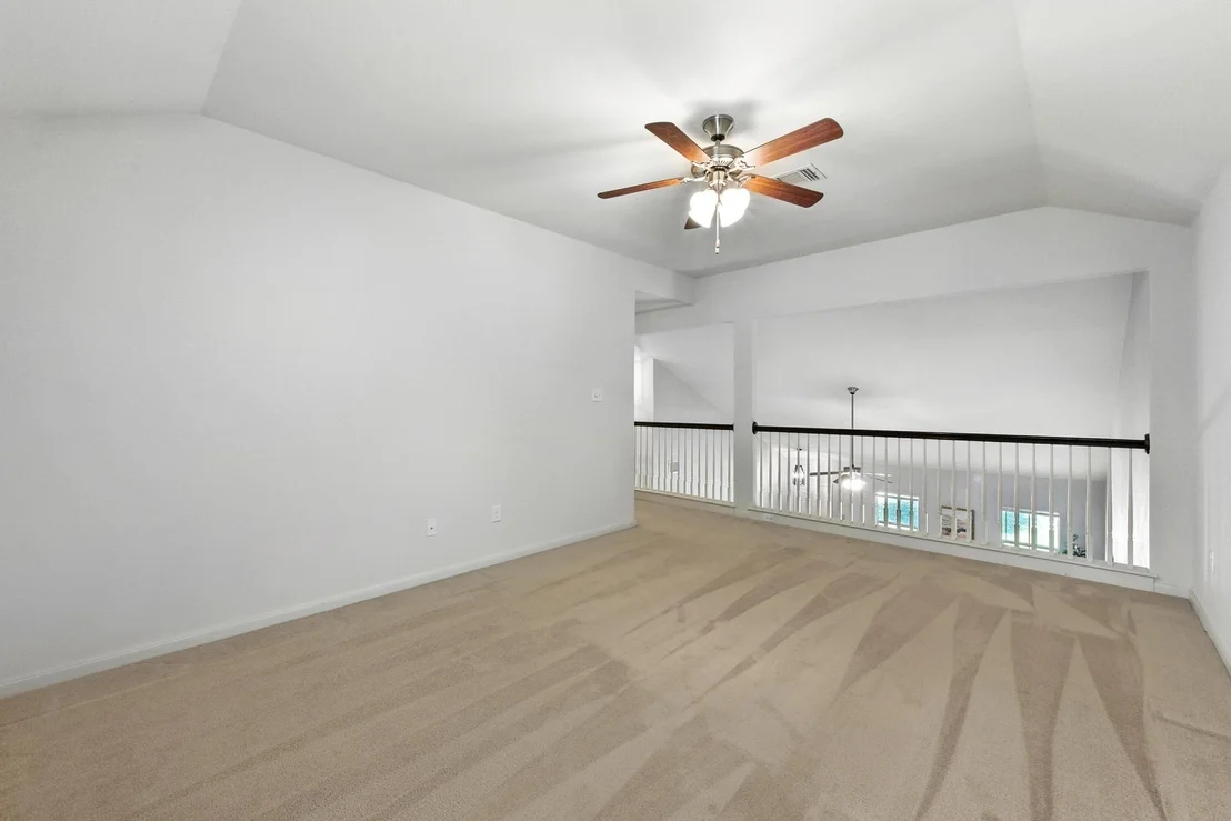 Photo of 2215 Stonehaven