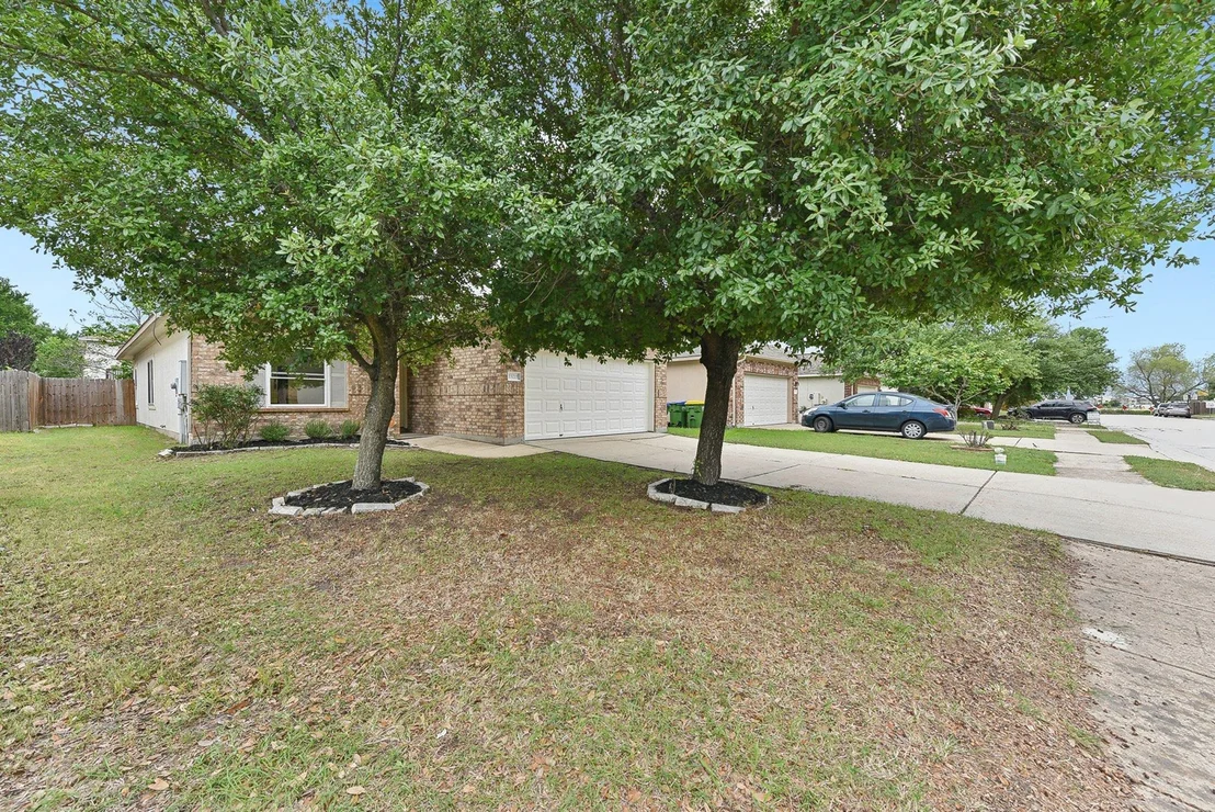 Photo of 13213 Marie LN