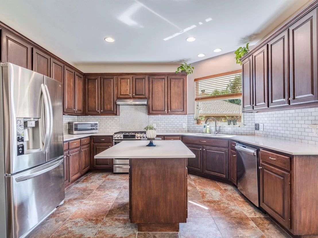 Photo of 1218 Heppner DR
