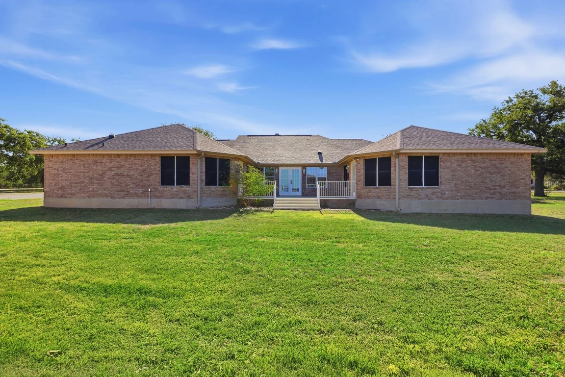 Photo of 200 Apache Trail ST