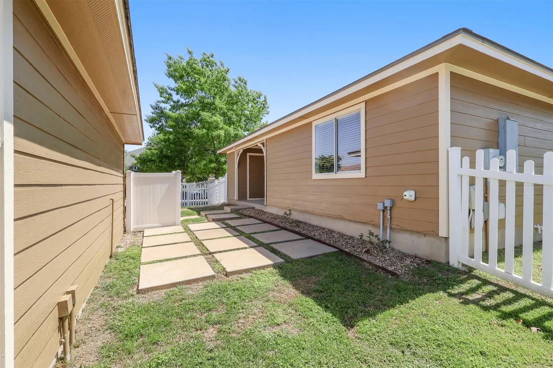 Photo of 600 Gabriel Mills DR
