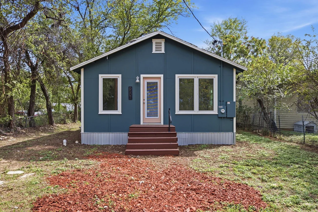 Photo of 6507 Hergotz LN