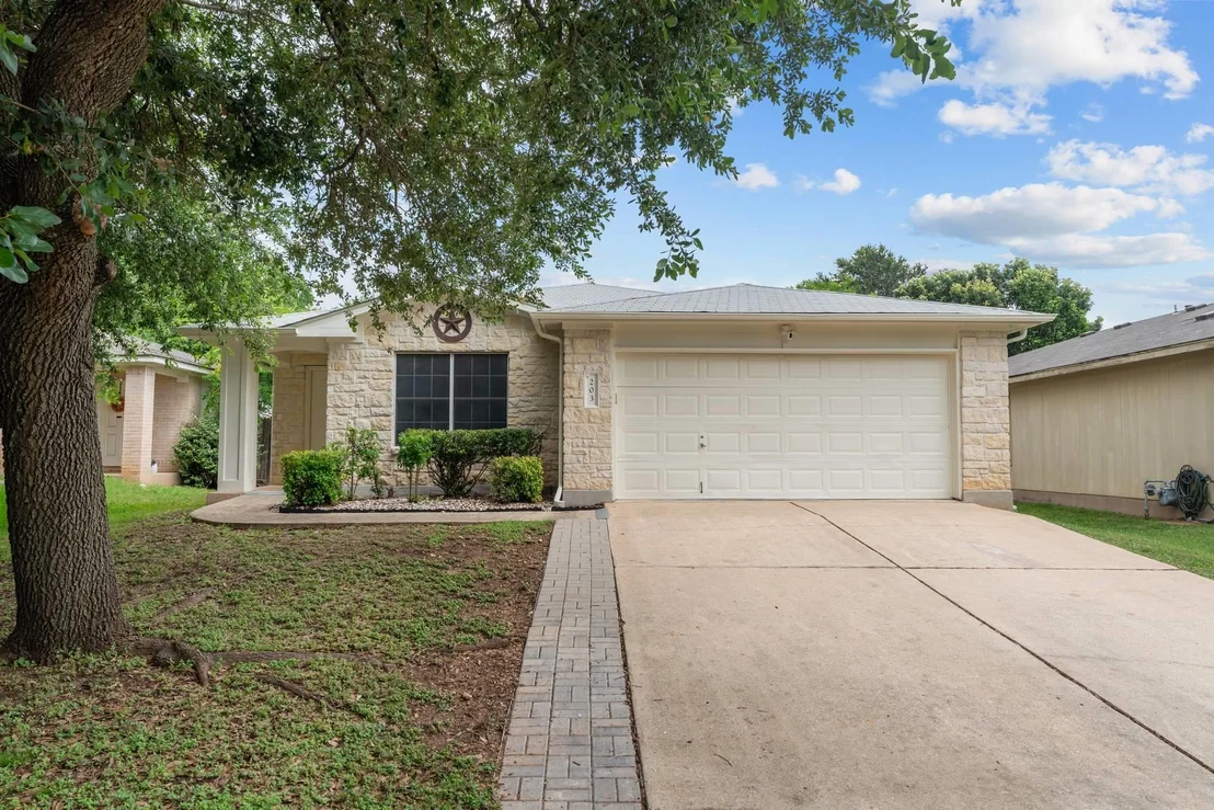 Photo of 203 Presidio DR