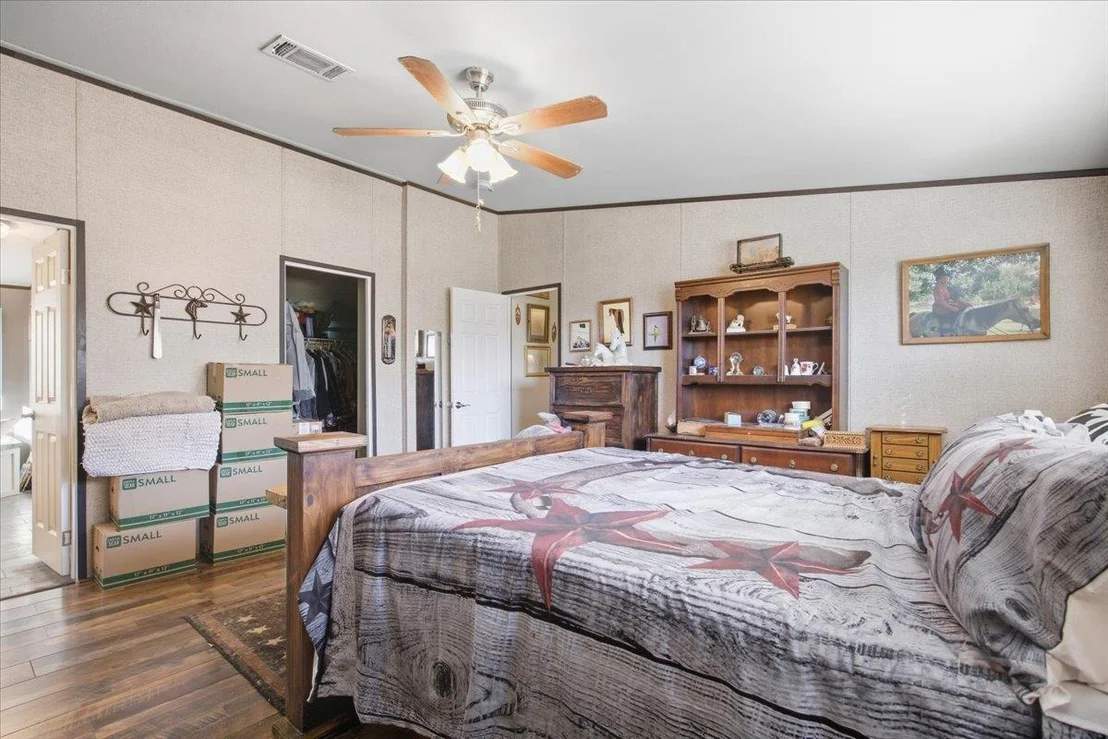 Photo of 4321 County Road 444