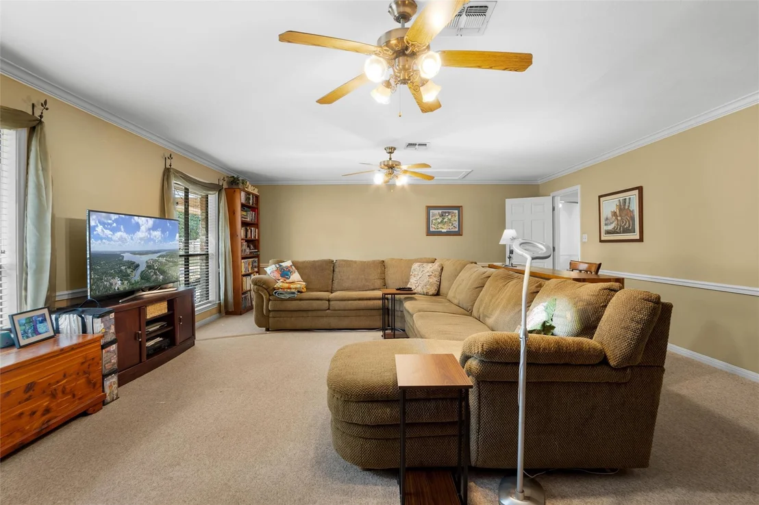 Photo of 312 Southcross RD