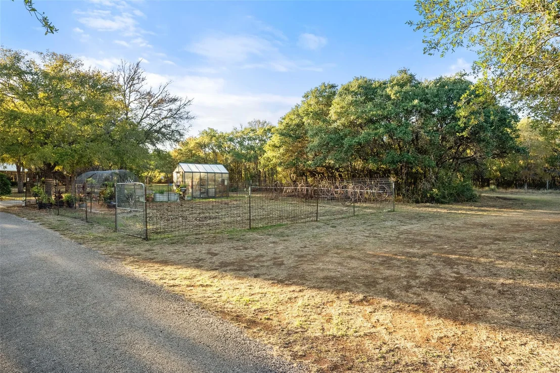 Photo of 301 Crystal Meadows DR