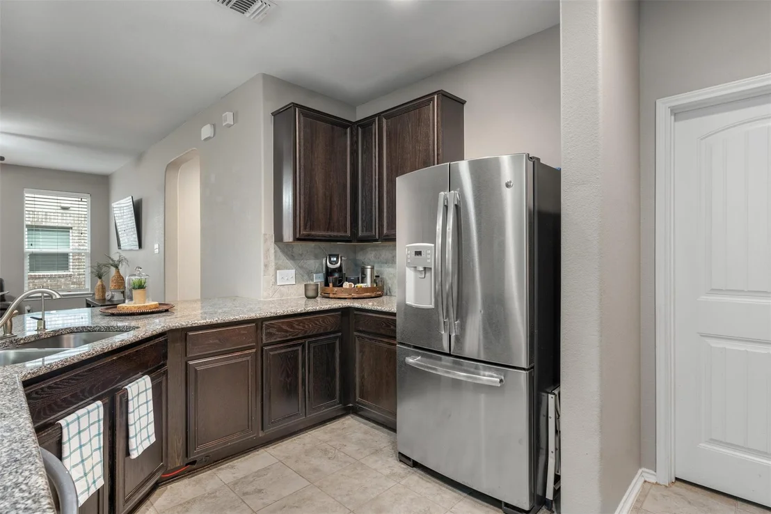 Photo of 1032 Clove Hitch DR