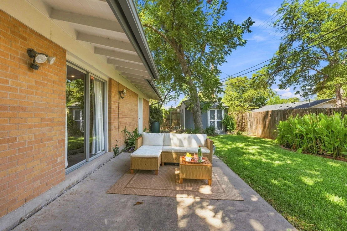Photo of 2114 Lanier DR