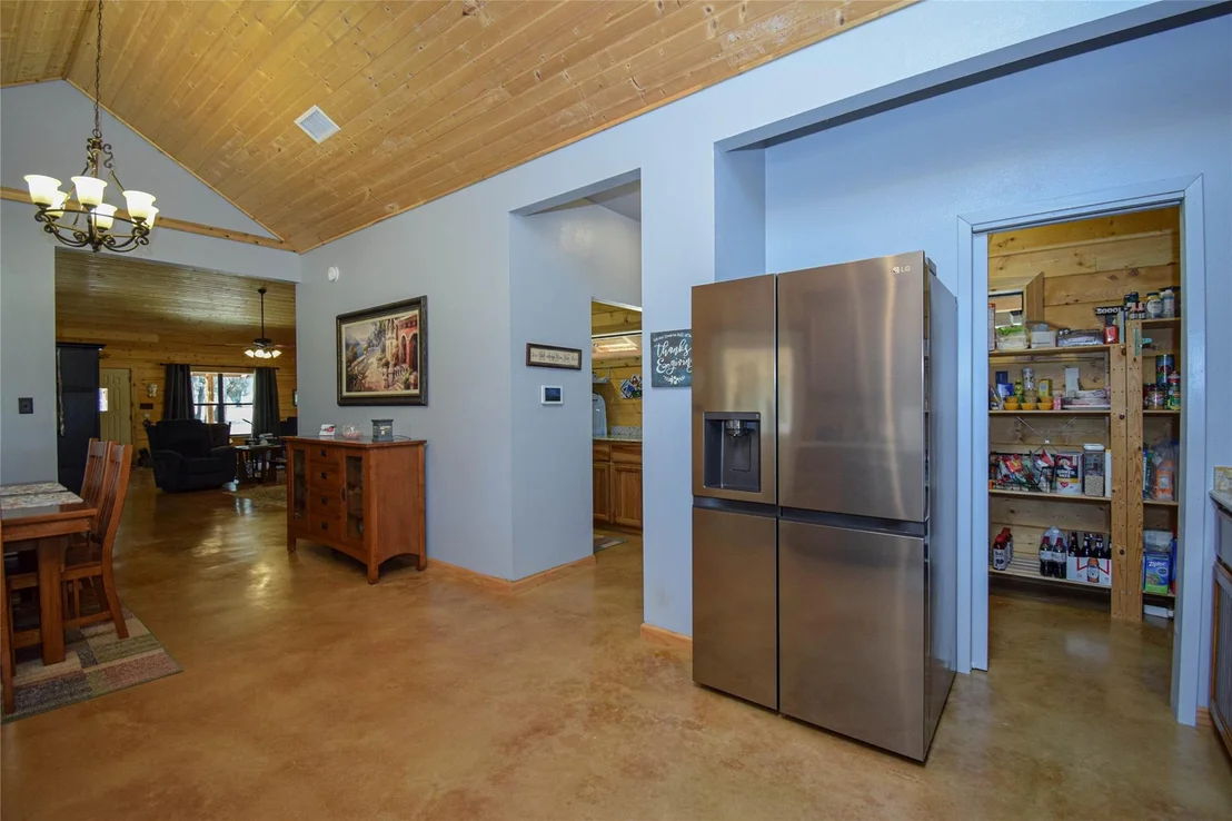 Photo of 358 W County Road 3069