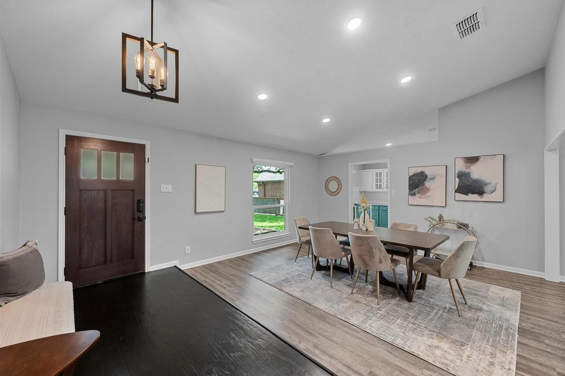 Photo of 9203 Amanda DR