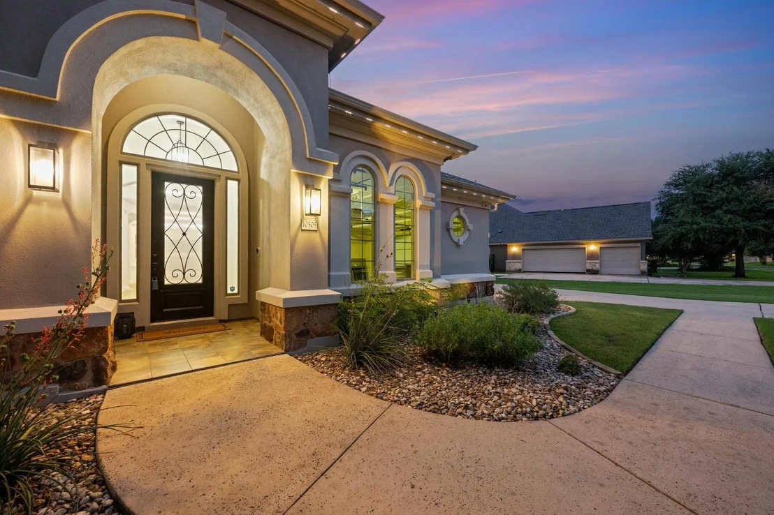 Photo of 10505 Antelope RUN