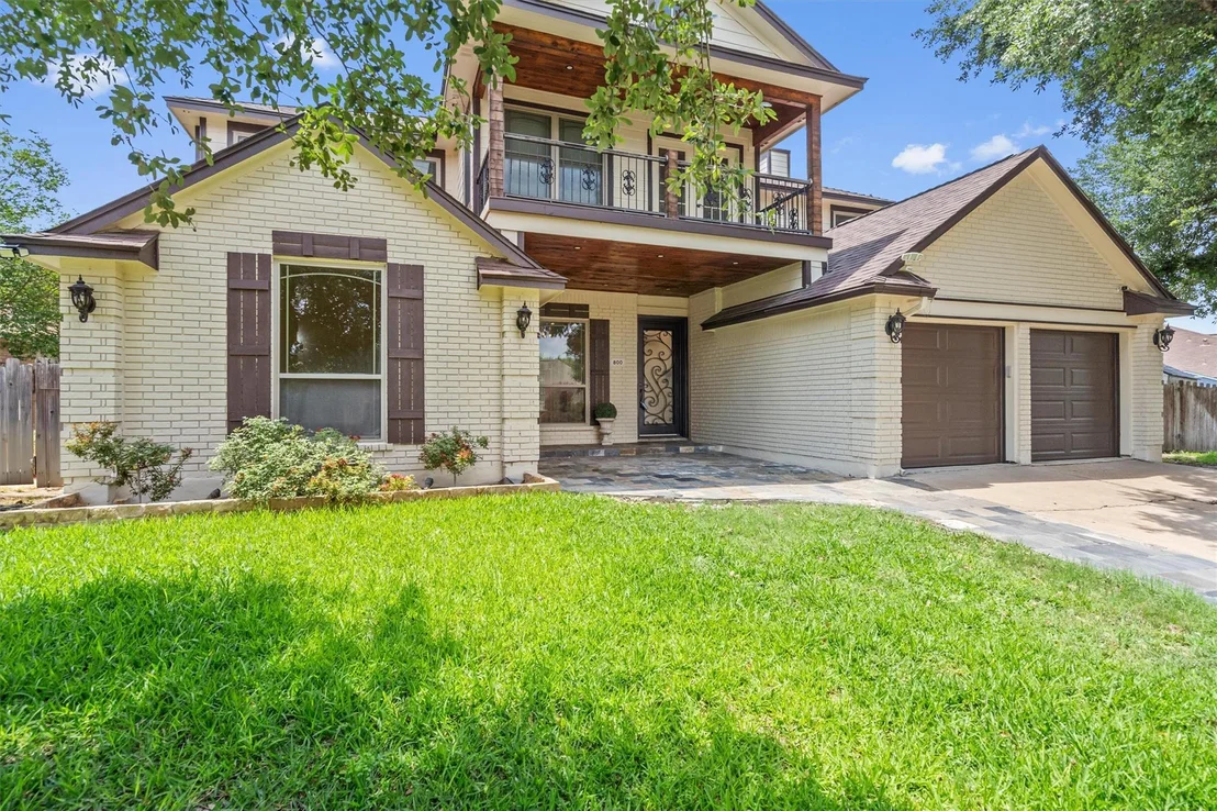 Photo of 800 Canyon Bend RD