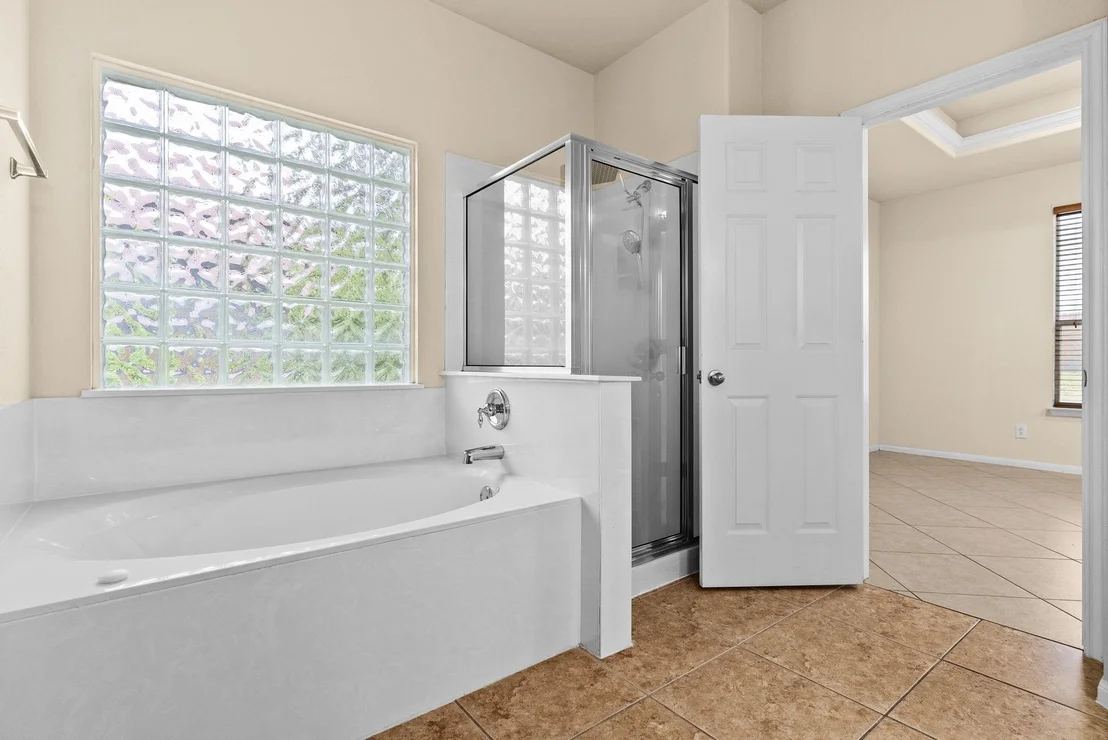 Photo of 5908 Mosaic TRL