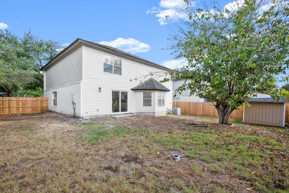 Photo of 17901 Narsitin LN