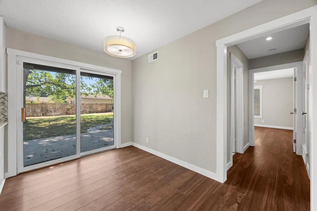 Photo of 1801 Ohlen RD