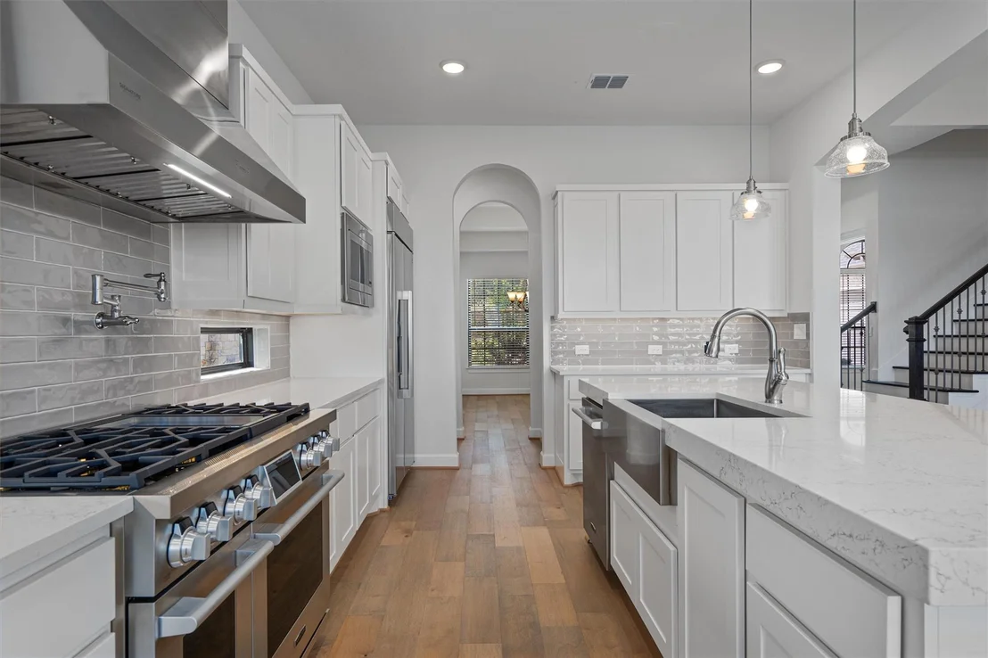 Photo of 15200 Dorothy DR