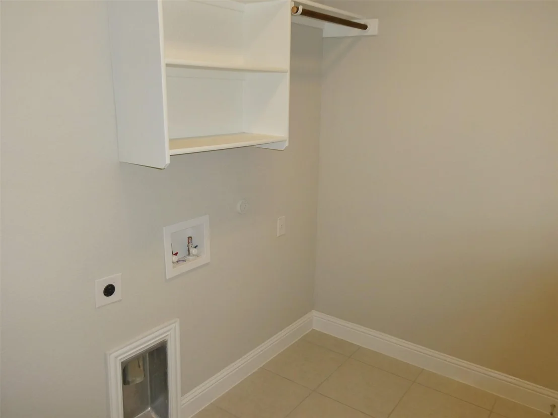 Photo of 1017 HIGHCREST