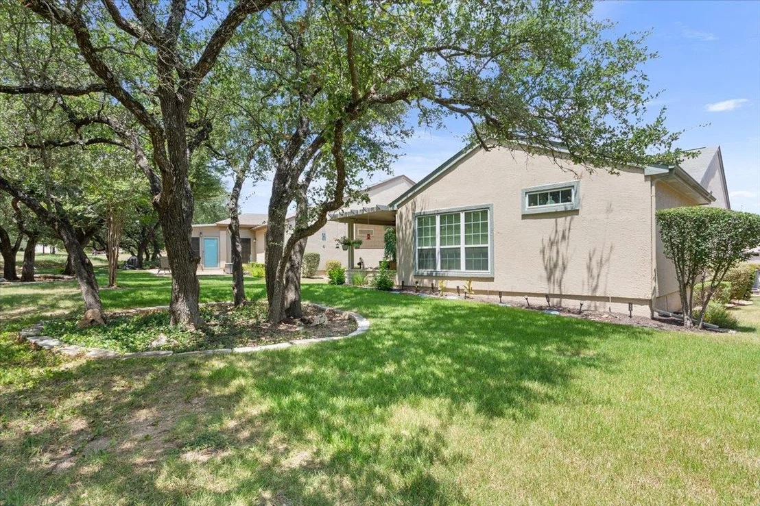 Photo of 812 Prairie Grass LN