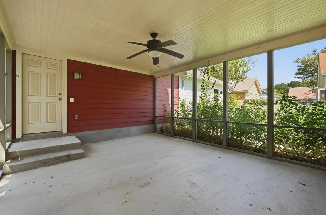 Photo of 4032 Mather