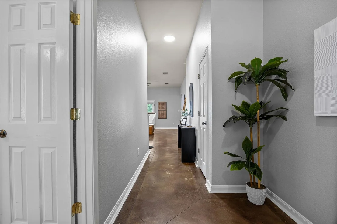 Photo of 18653 Dry Pond DR