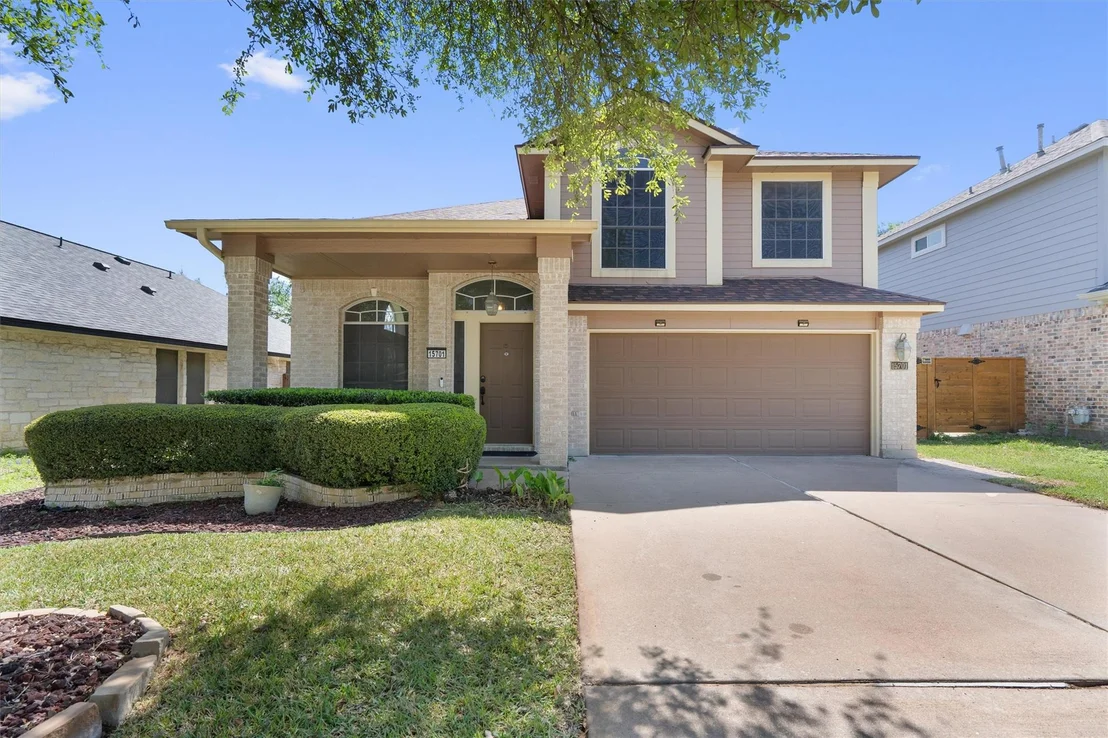 Photo of 15701 Ecorio DR